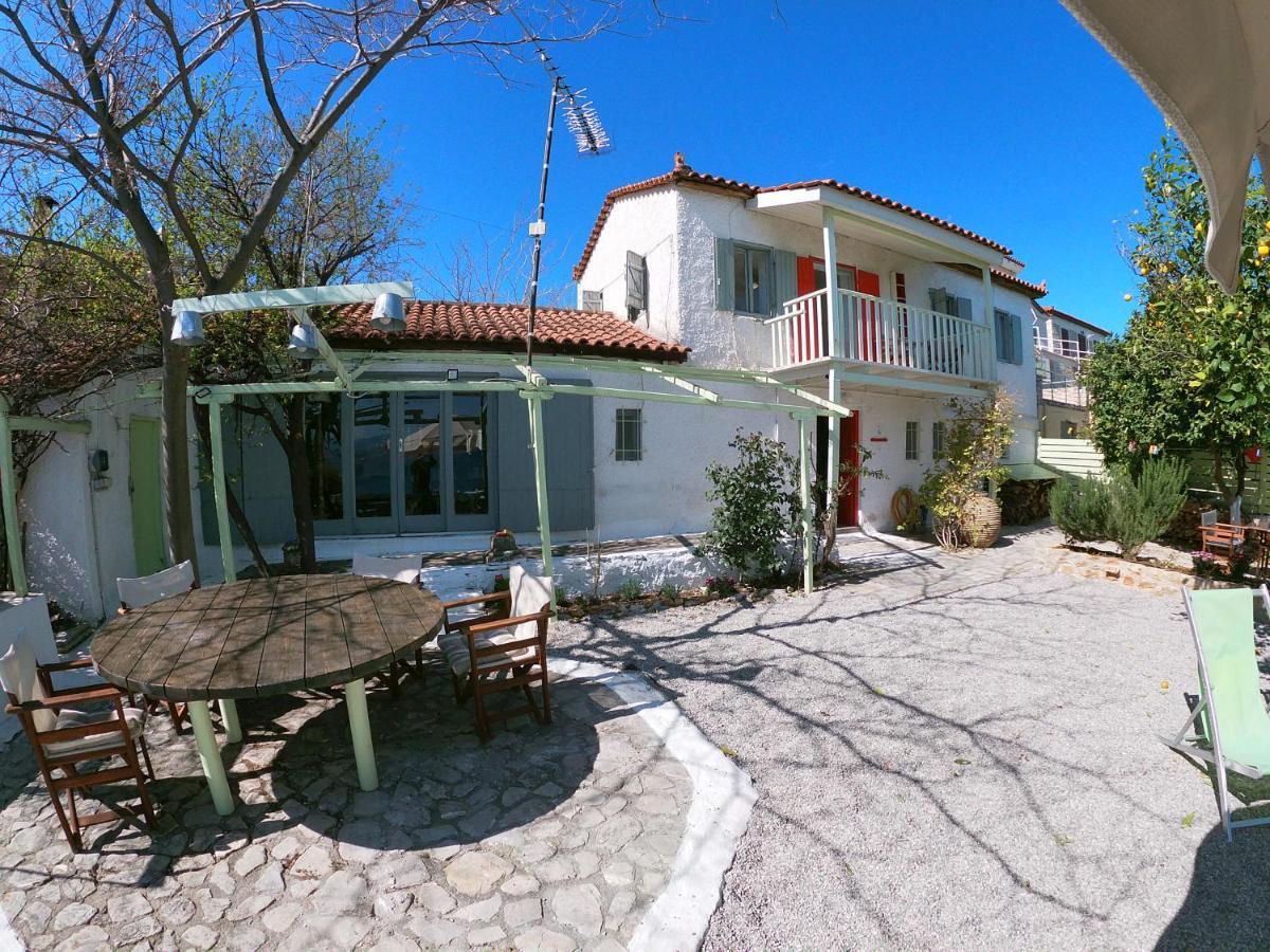 Kiveri 1876 Traditional Seafront Cottage Dış mekan fotoğraf