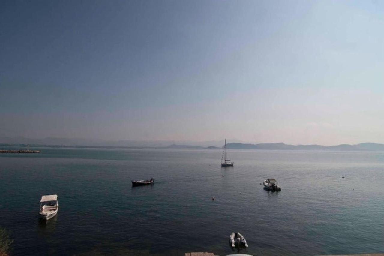 Kiveri 1876 Traditional Seafront Cottage Dış mekan fotoğraf