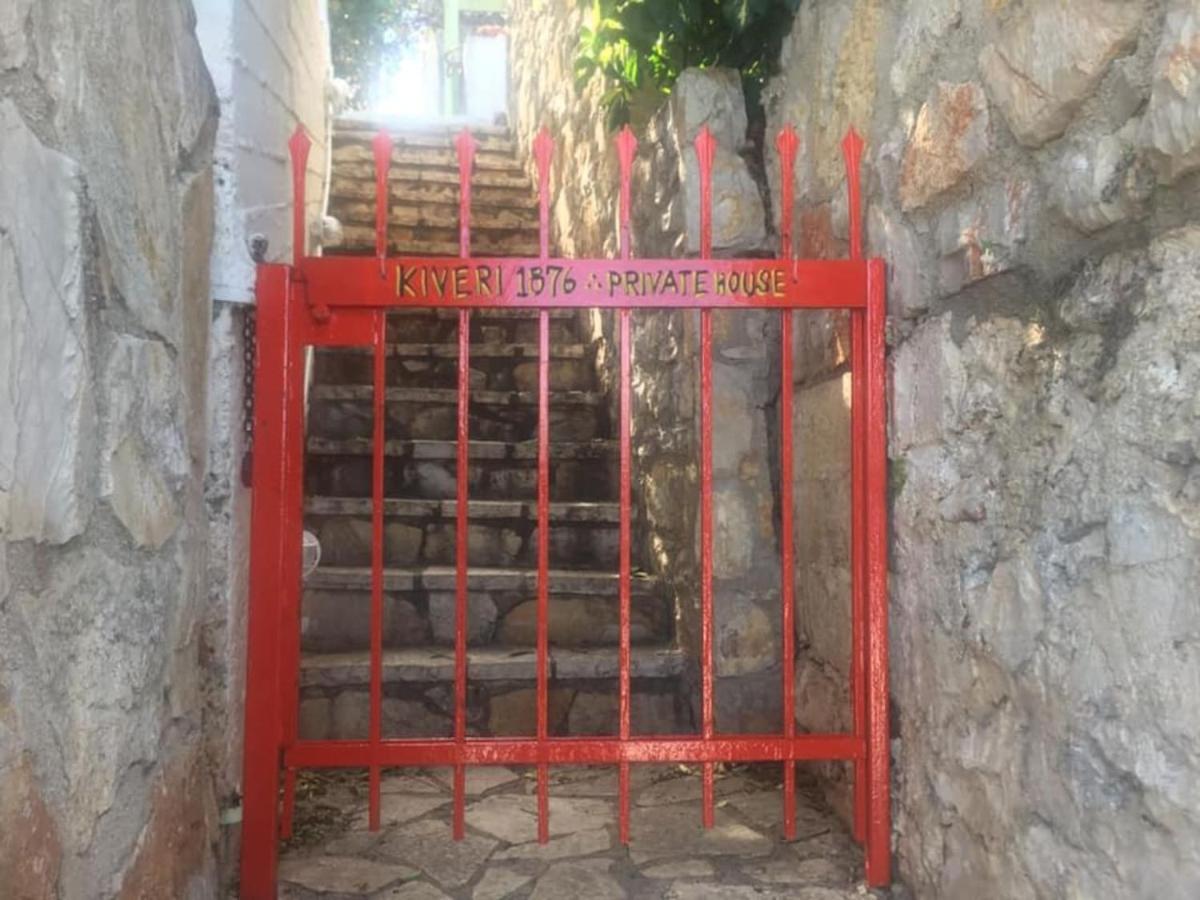Kiveri 1876 Traditional Seafront Cottage Dış mekan fotoğraf